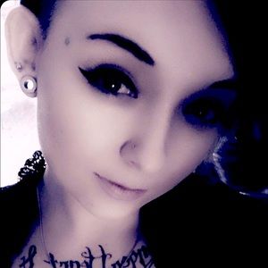 Meet your Posher, Micha